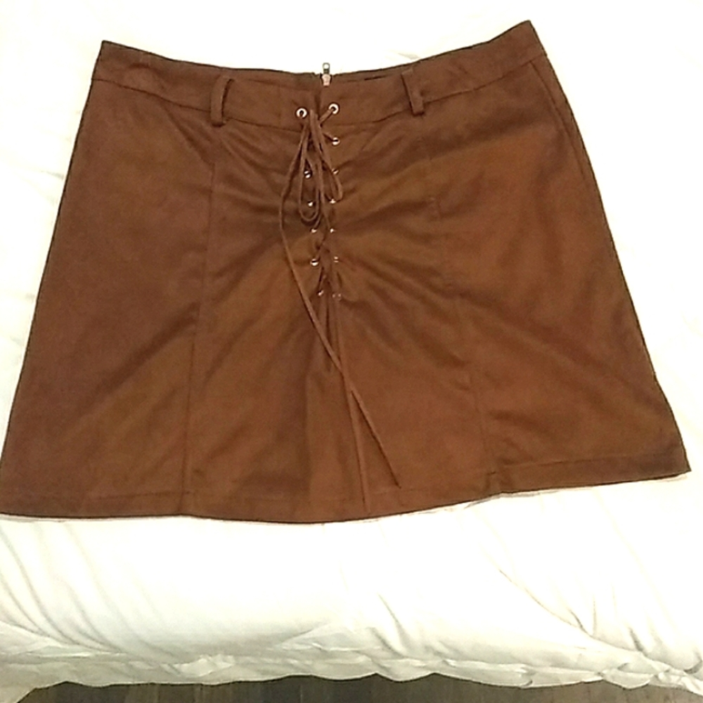 Suede-like mini skirt
